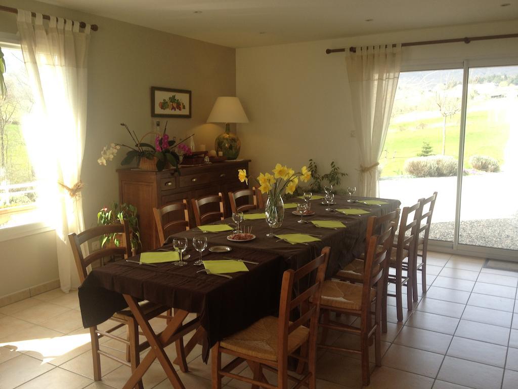 Bed and Breakfast La Bergerie Pollionnay Экстерьер фото
