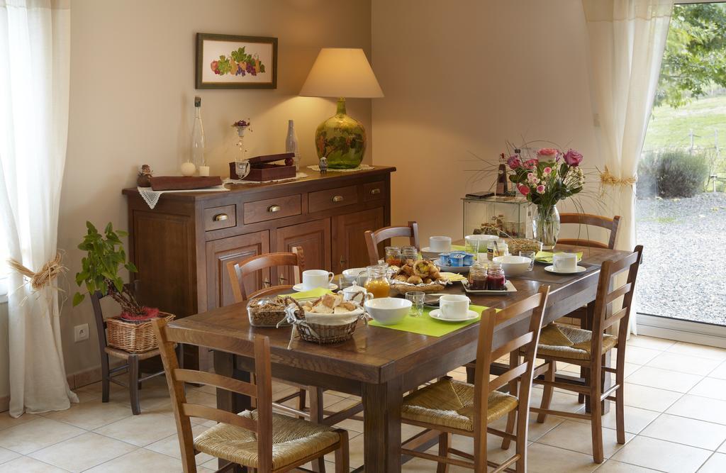 Bed and Breakfast La Bergerie Pollionnay Экстерьер фото