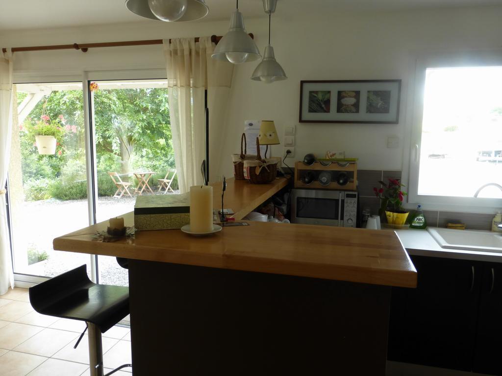 Bed and Breakfast La Bergerie Pollionnay Экстерьер фото