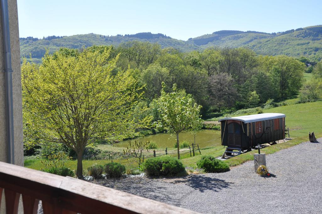 Bed and Breakfast La Bergerie Pollionnay Экстерьер фото
