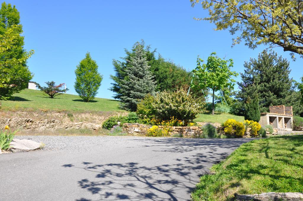 Bed and Breakfast La Bergerie Pollionnay Экстерьер фото